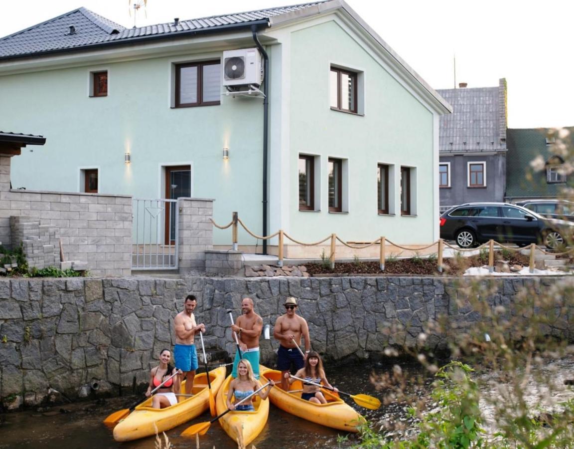 Apartmany Meandry Mimon Exterior photo