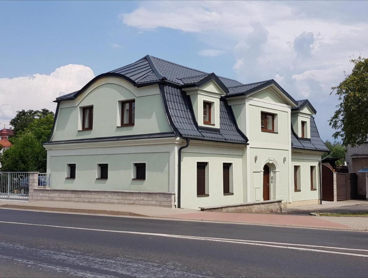 Apartmany Meandry Mimon Exterior photo